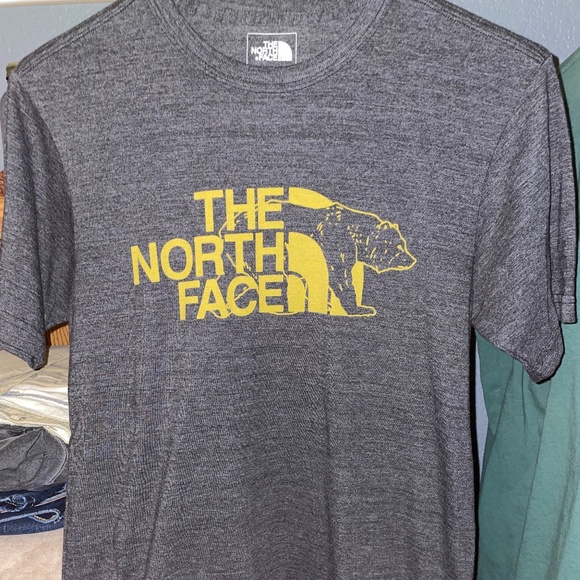 North Face Short Sleeve Tee - Picture 1 of 2